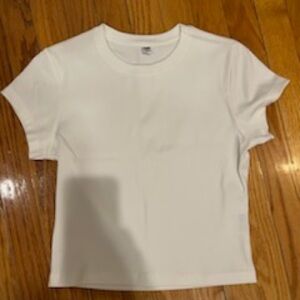 UNIQLO Basic White Women's T-Shirt